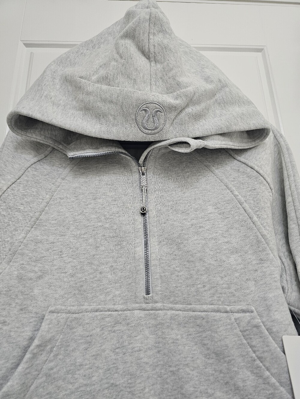 lululemon Scuba Oversized Light Gray Half-Zip Hooded Sweatshirt Size M/L - Picture 4 of 15